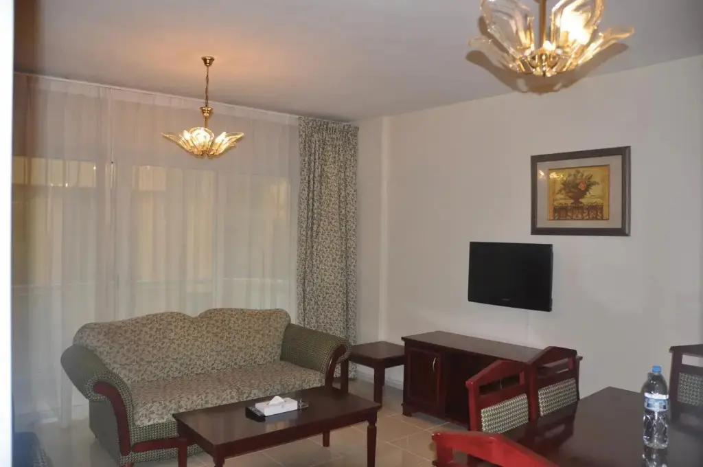 Дубай: Royal Plaza Hotel Apartments