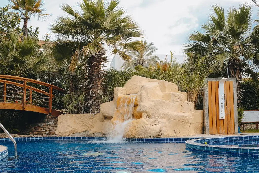 Дубай: Отель Dubai Marine Beach Resort & Spa
