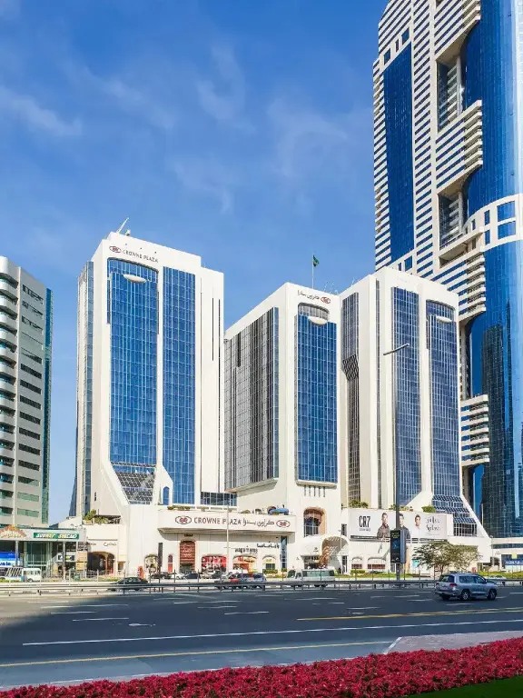 Дубай: Millennium Plaza Downtown Hotel
