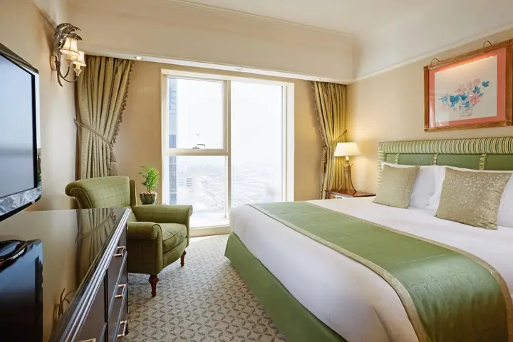 Дубай: Millennium Plaza Downtown Hotel