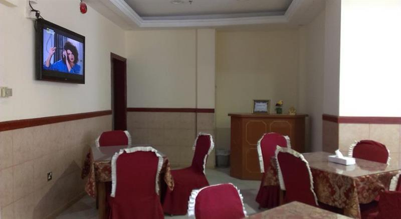 Дубай: Everest International Hotel