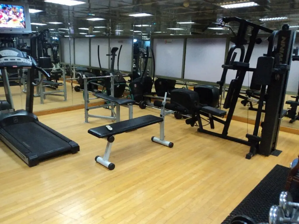Дубай: Al Shams Plaza Hotel Apartments
