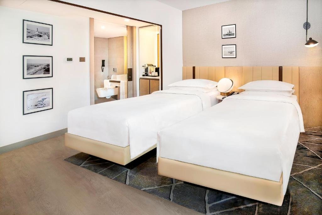 Абу-Даби: Курортный отель Sheraton Abu Dhabi