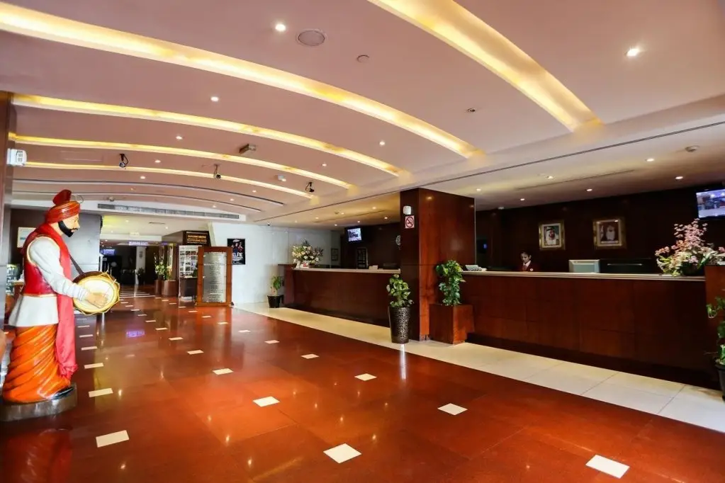 Дубай: Ramee Royal Hotel