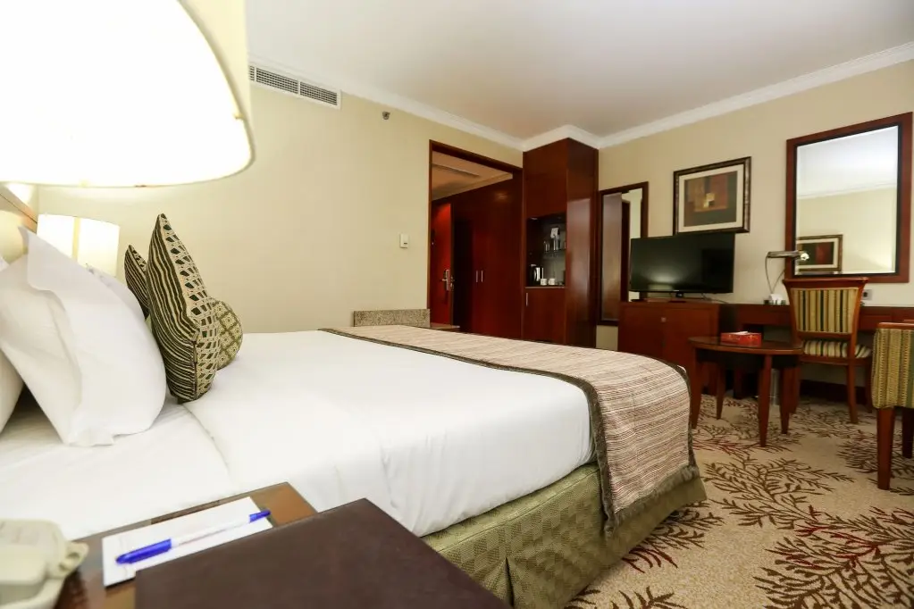 Дубай: Ramee Royal Hotel