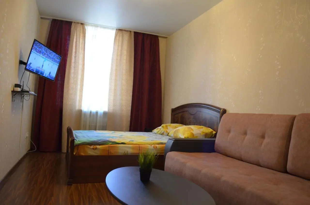 Екатеринбург: Apartment Belinskogo 86