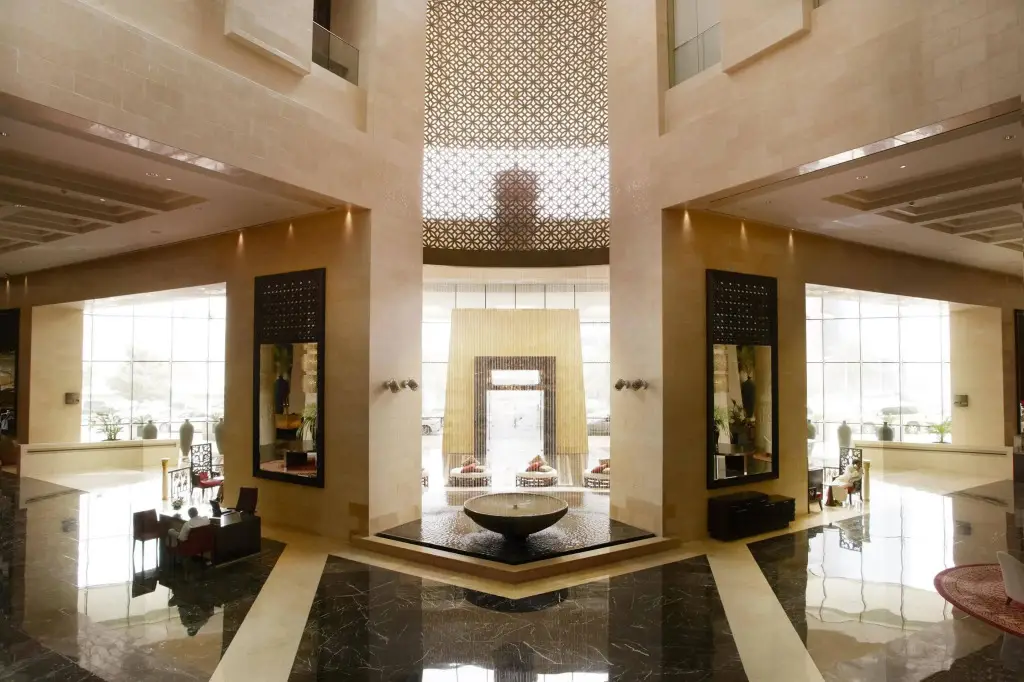 Дубай: Отель Raffles Dubai