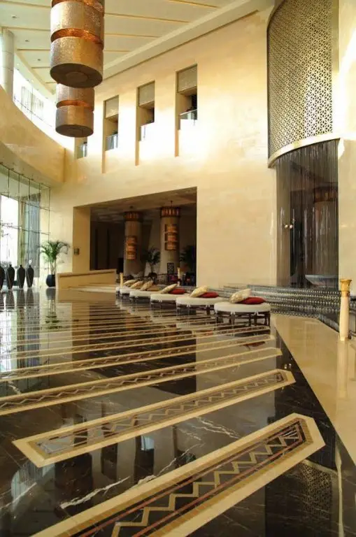 Дубай: Отель Raffles Dubai