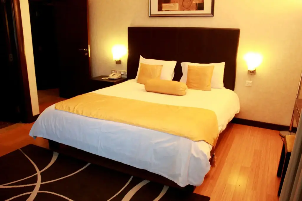 Дубай: Tulip Creek Hotel Apartments