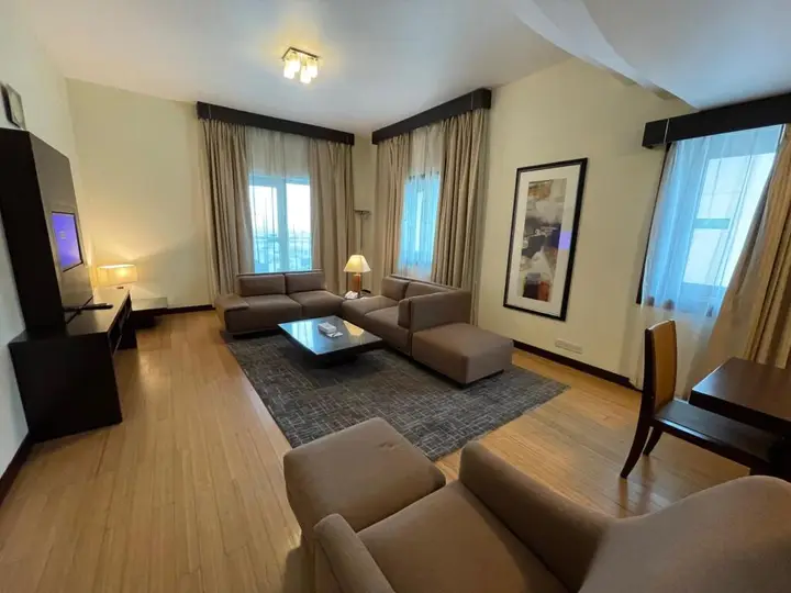 Дубай: Tulip Creek Hotel Apartments
