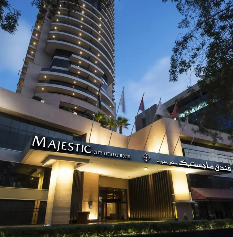 Majestic City Retreat Hotel — фото 1