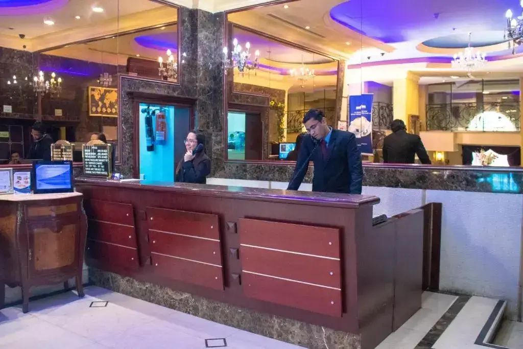 Шарджа: Отель Al Maha Regency