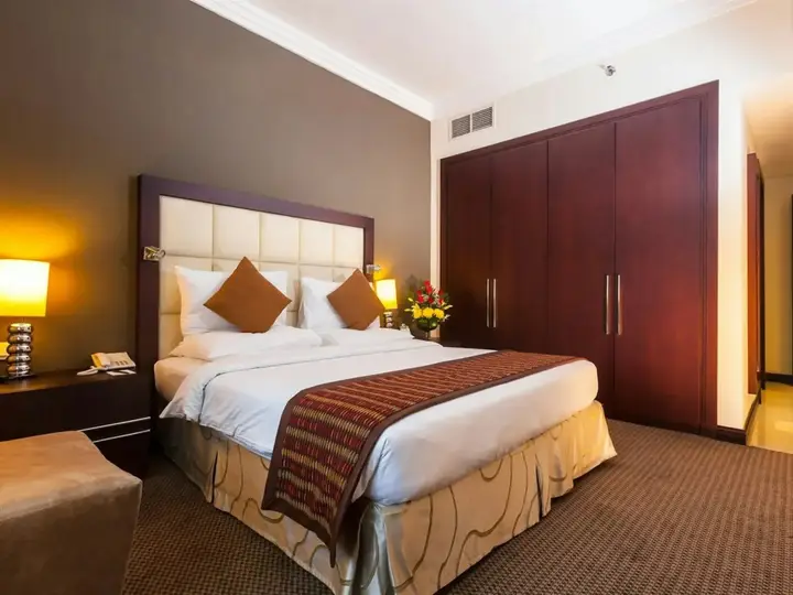 Дубай: Flora Park Deluxe Hotel Apartments