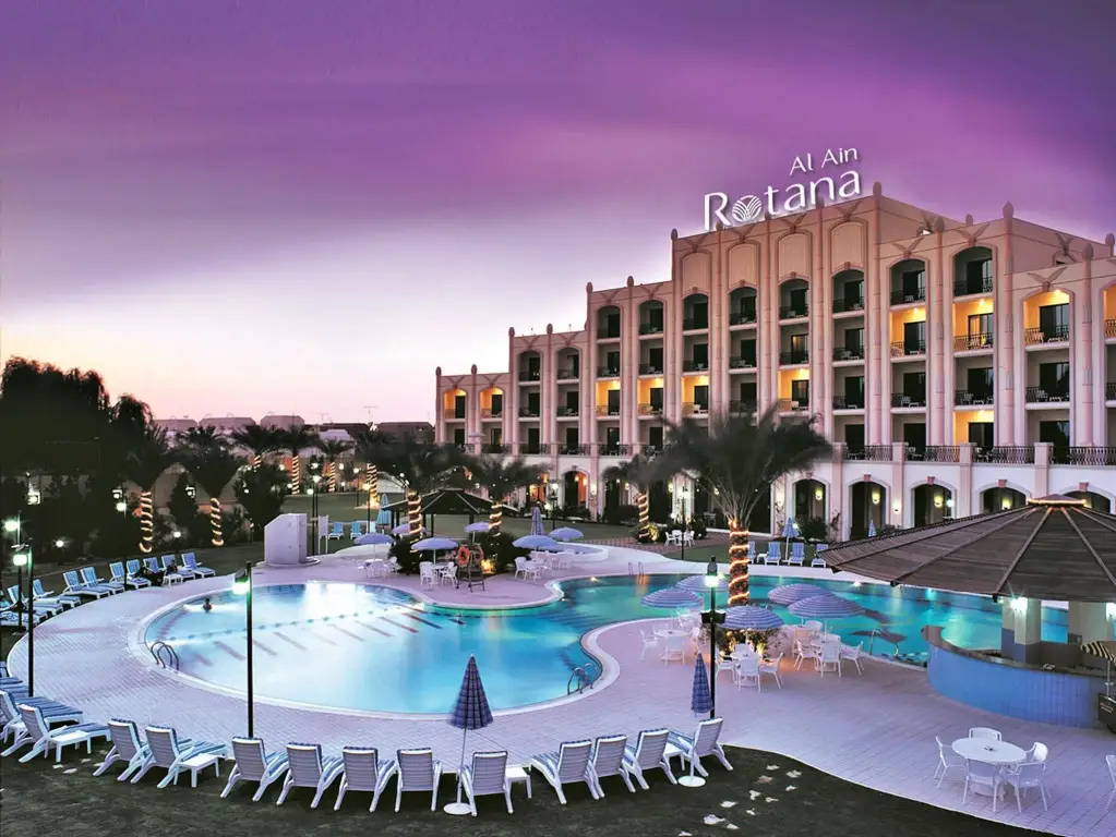 Al Ain Rotana Hotel — фото 1