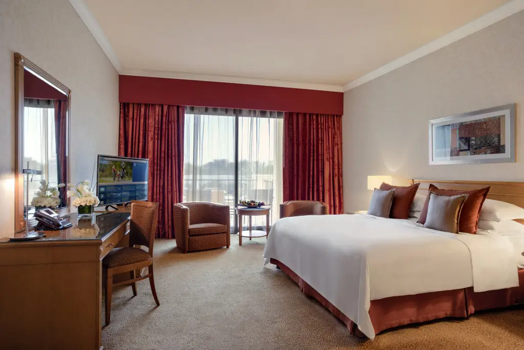 Al Ain Rotana Hotel — фото 1