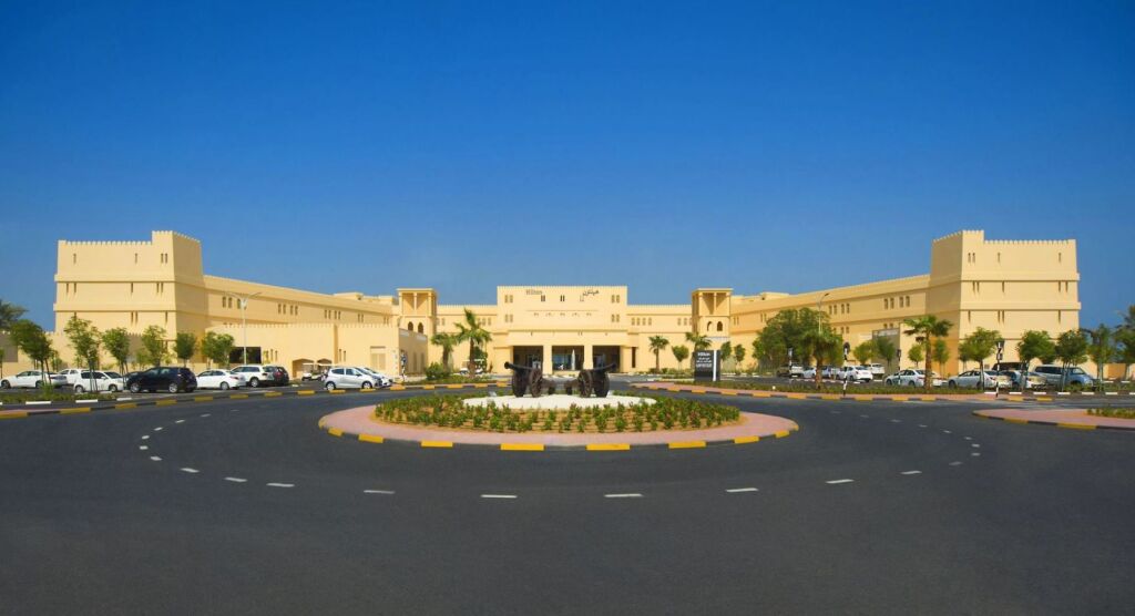Рас-эль-Хайма: Курортный отель Sofitel Al Hamra Beach Resort