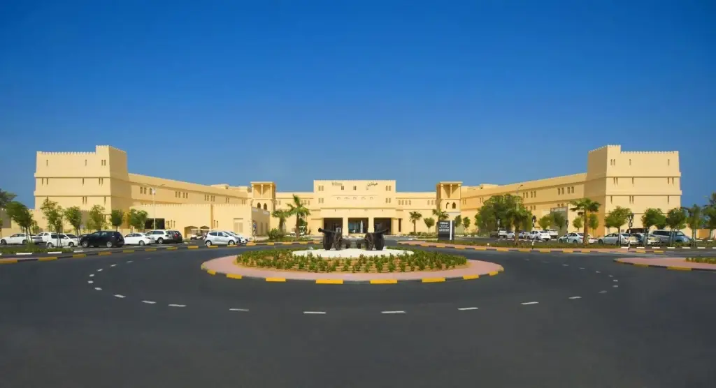 Курортный отель Sofitel Al Hamra Beach Resort — фото 1