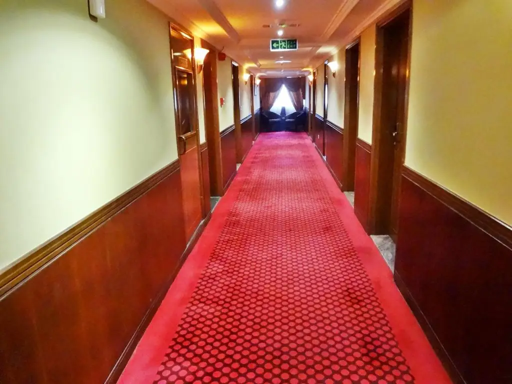 Дубай: GSS Avenue Hotel