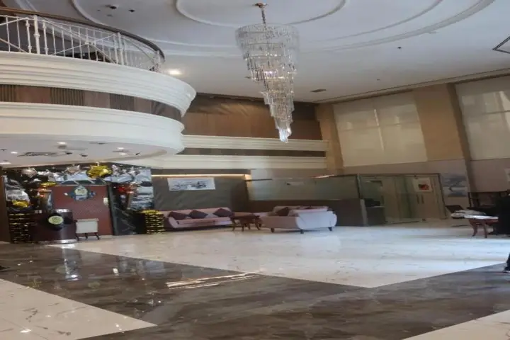 Дубай: GSS Avenue Hotel