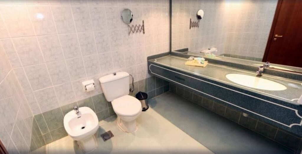 Дубай: GSS Avenue Hotel