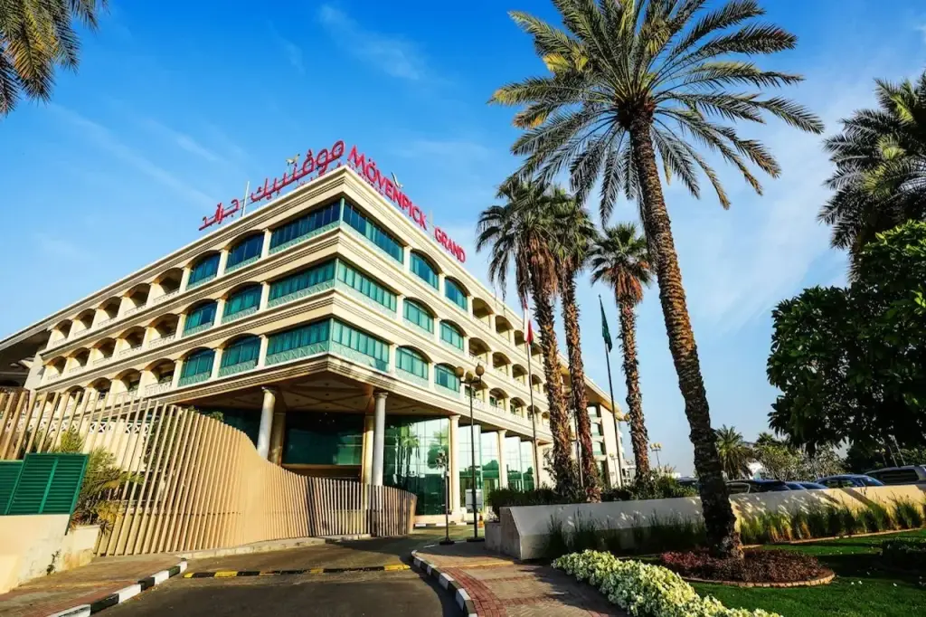 Mövenpick Grand Al Bustan Dubai — фото 1