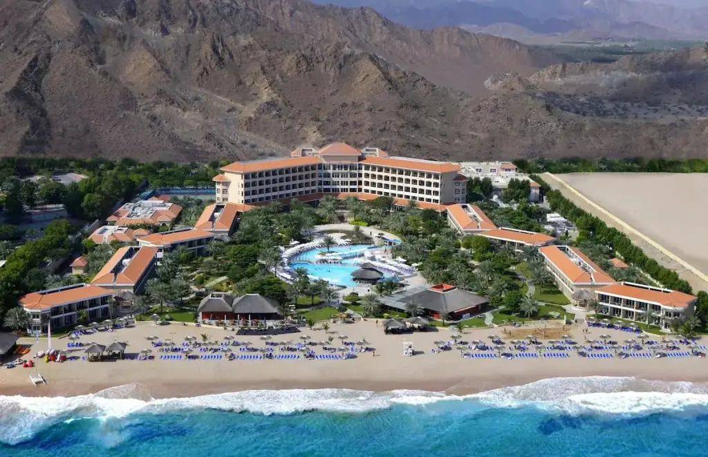 Fujairah Rotana Resort & Spa — фото 1