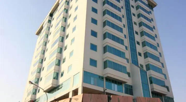 Дубай: Отель The George Hotel