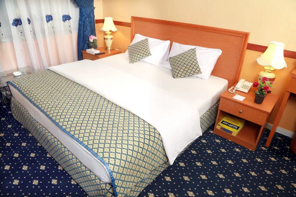 Дубай: Sadaf Hotel