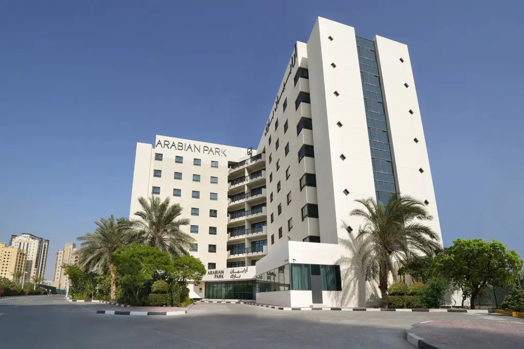 Отель Arabian Park Dubai, an Edge by Rotana Hotel — фото 1