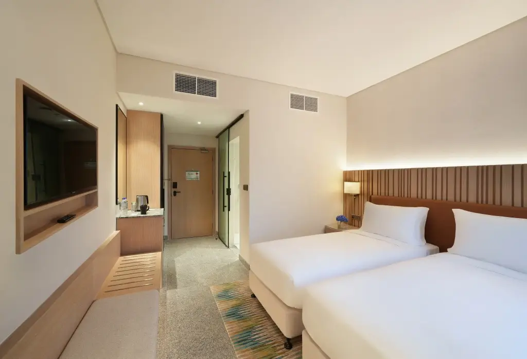 Дубай: Отель Arabian Park Dubai, an Edge by Rotana Hotel