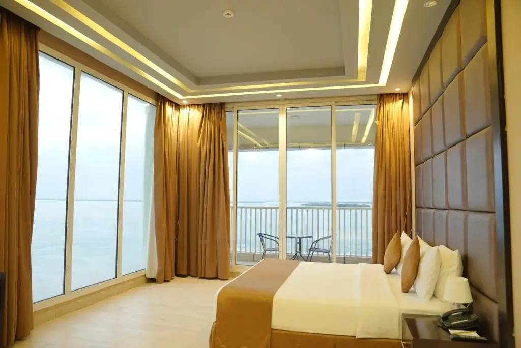 Умм эль-Кувейн: Bin Majid Flamingo Beach Resort