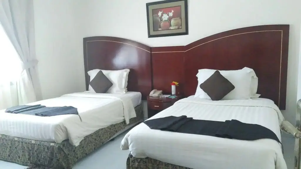 Шарджа: Royal Crown Suites
