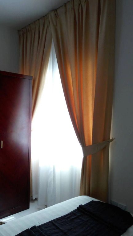 Шарджа: Royal Crown Suites