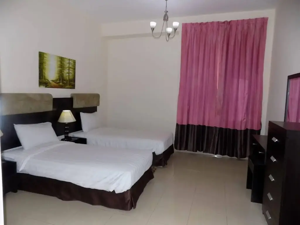 Дубай: Fortune Classic Hotel Apartment