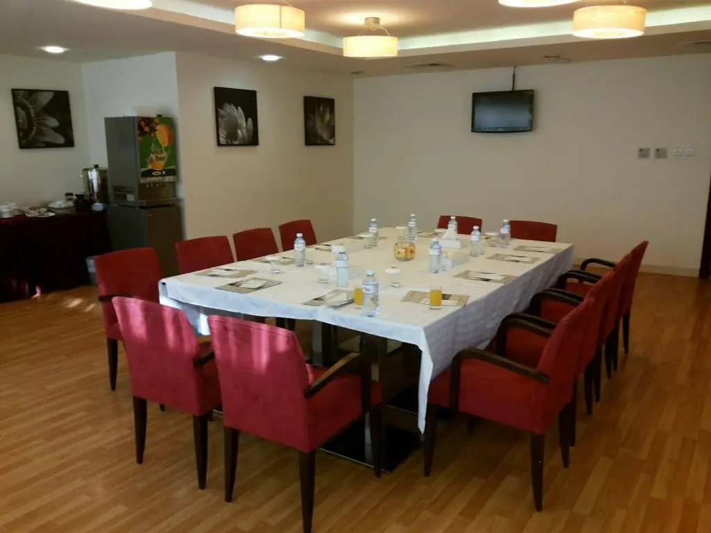 Дубай: Fortune Classic Hotel Apartment