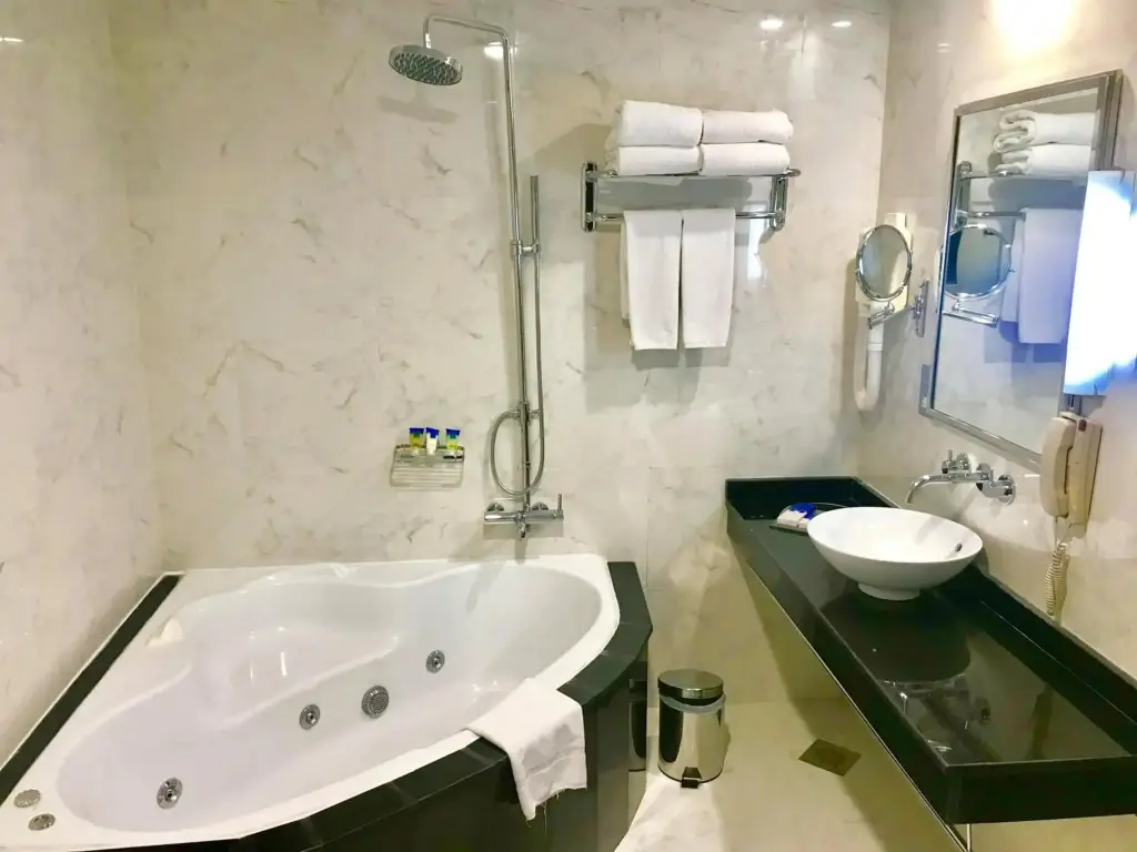 Дубай: Samaya Hotel Deira