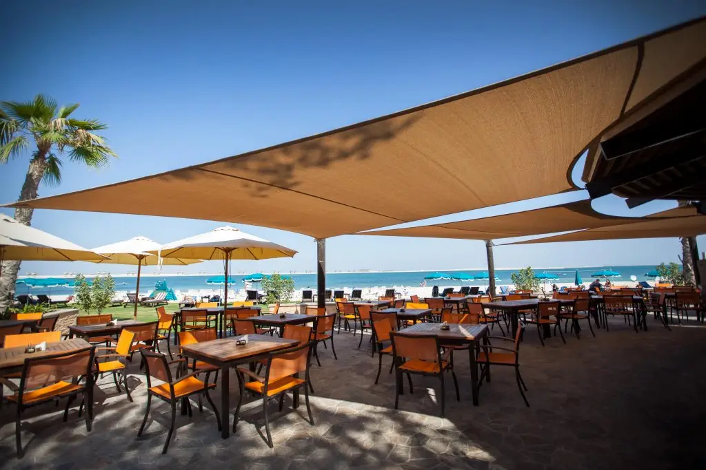 Дубай: Курортный отель JA The Resort - JA Beach hotel