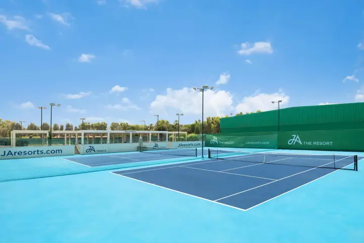 Дубай: Курортный отель JA The Resort - JA Beach Hotel