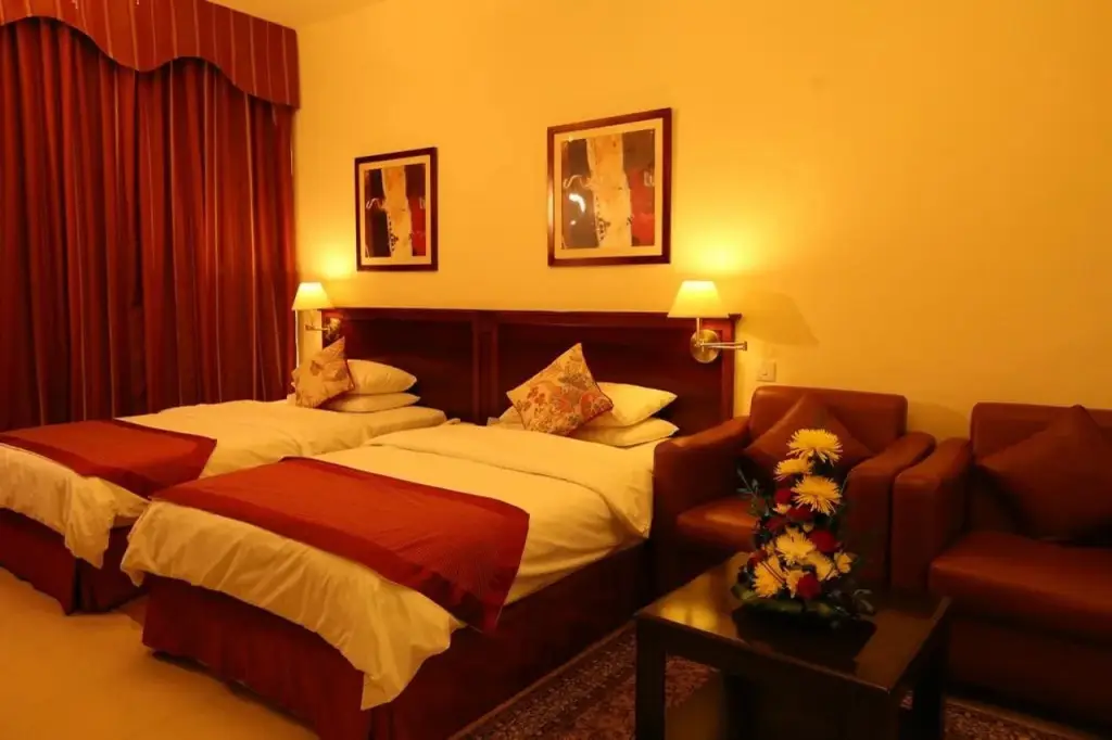 Дубай: Dunes Hotel Apartments Al Muhaisnah