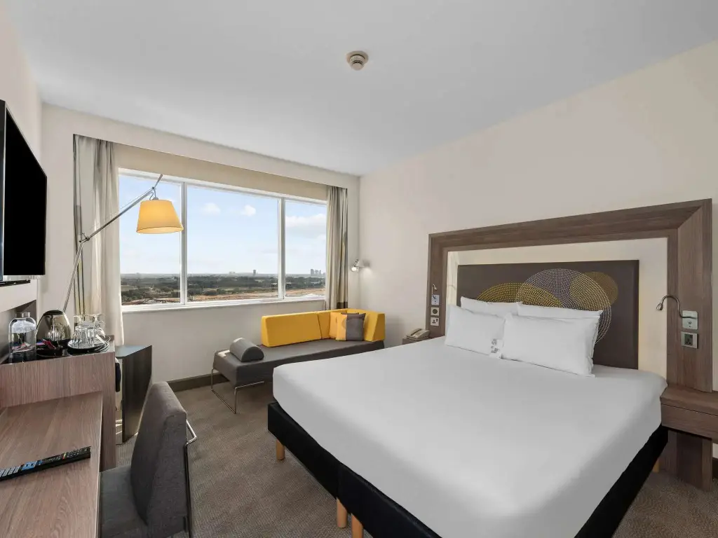 Дубай: Novotel World Trade Centre Dubai
