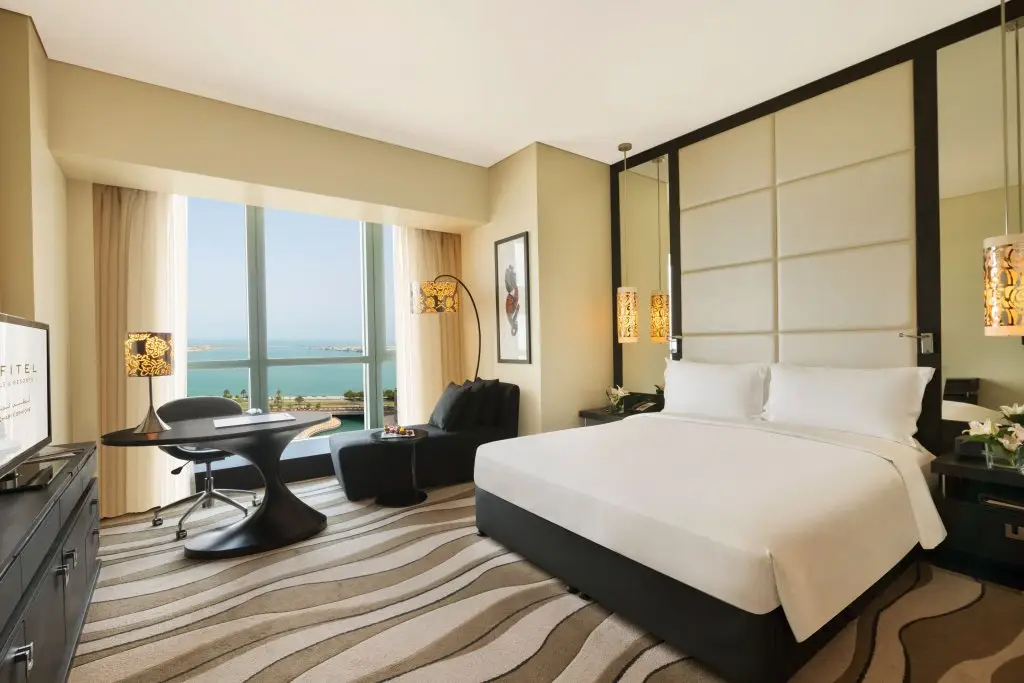 Абу-Даби: Отель Sofitel Abu Dhabi Corniche