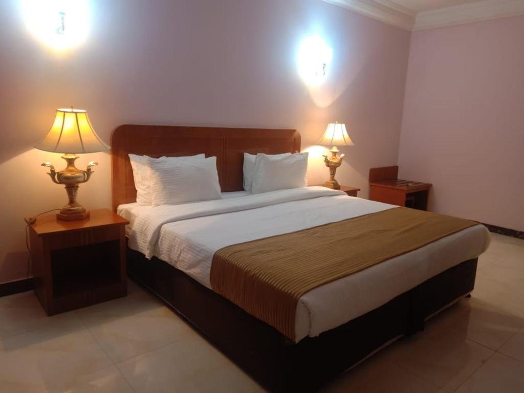 Эль-Айн: Al Massa Hotel