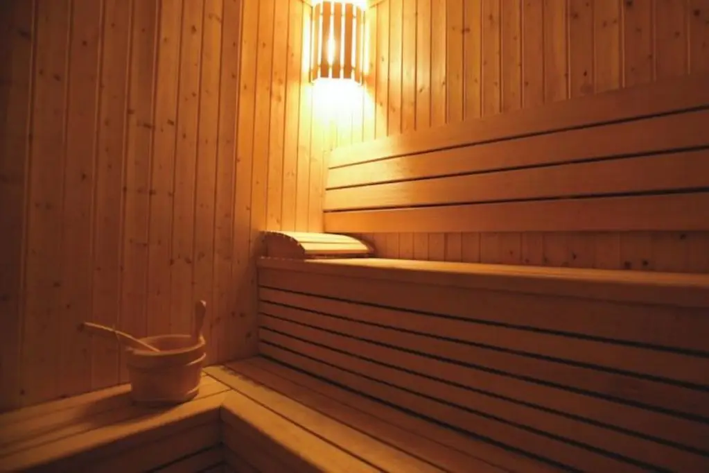 Дубай: Legacy Hotel Apartments