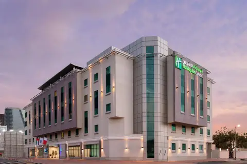 Holiday Inn Express Dubai Safa Park an IHG Hotel — фото 1