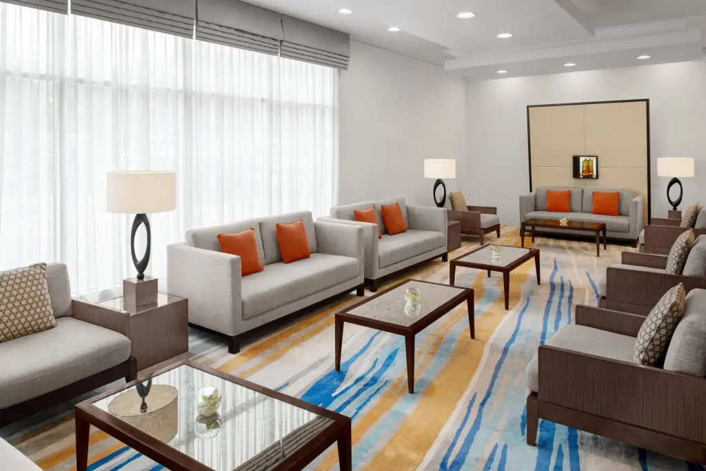 Дубай: Holiday Inn Express Dubai Safa Park an IHG Hotel