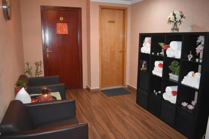 Абу-Даби: Emirates Plaza Hotel