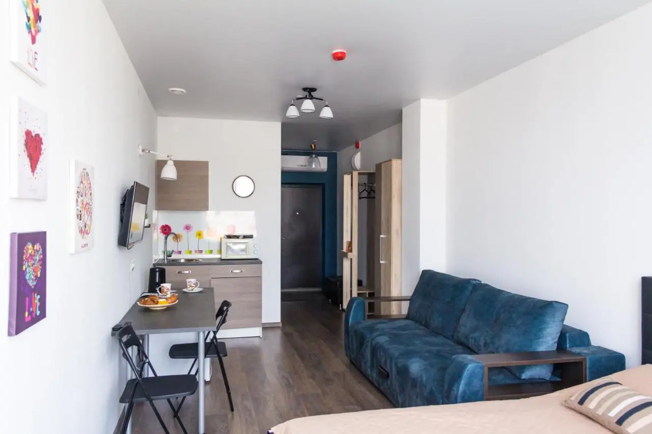 Екатеринбург: Apartment ALLiS-HALL on Malysheva 42a