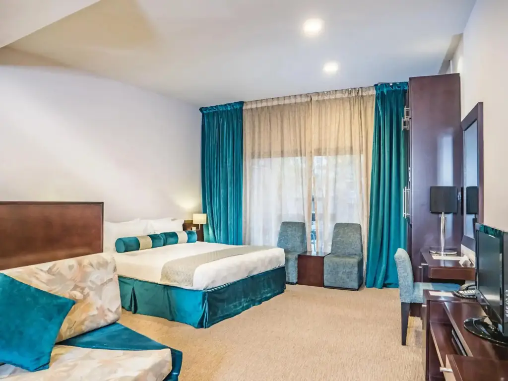Дубай: Signature Hotel Apartments & Spa