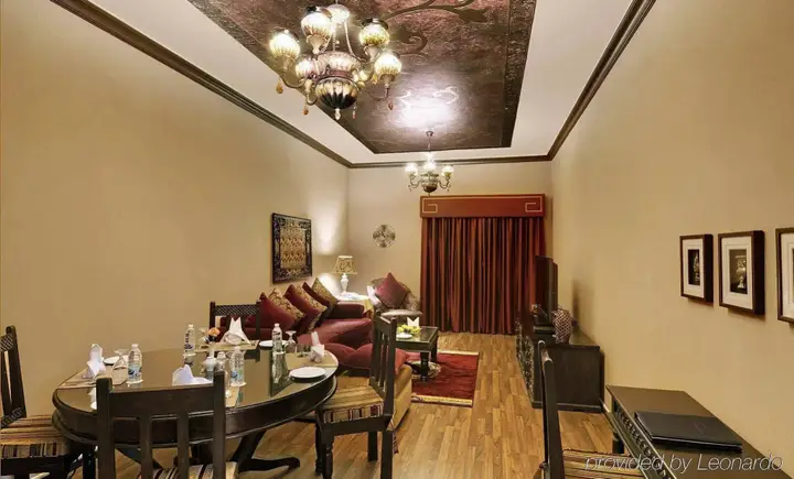 Дубай: Lotus Downtown Metro Hotel Apartments