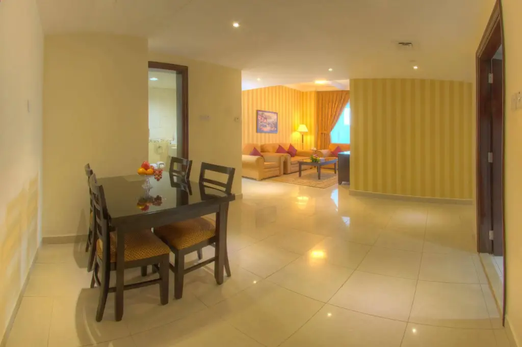 Дубай: Asfar Hotel Apartment